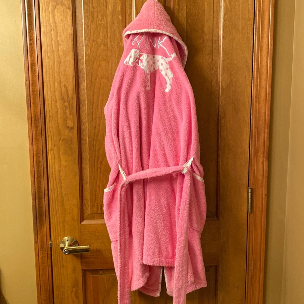 Victorias Secret Pink robe